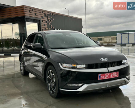 Черный Хендай Ioniq 5, объемом двигателя 0 л и пробегом 2 тыс. км за 26999 $, фото 20 на Automoto.ua