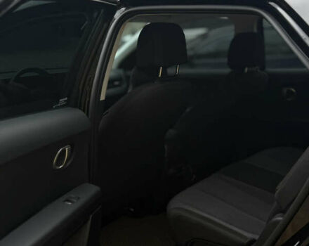 Черный Хендай Ioniq 5, объемом двигателя 0 л и пробегом 7 тыс. км за 28999 $, фото 23 на Automoto.ua