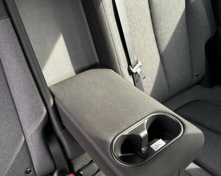 Черный Хендай Ioniq 5, объемом двигателя 0 л и пробегом 36 тыс. км за 25800 $, фото 41 на Automoto.ua