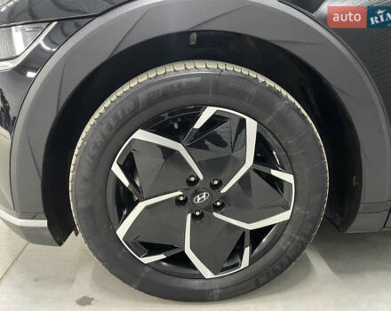 Чорний Хендай Ioniq 5, об'ємом двигуна 0 л та пробігом 75 тис. км за 26900 $, фото 27 на Automoto.ua