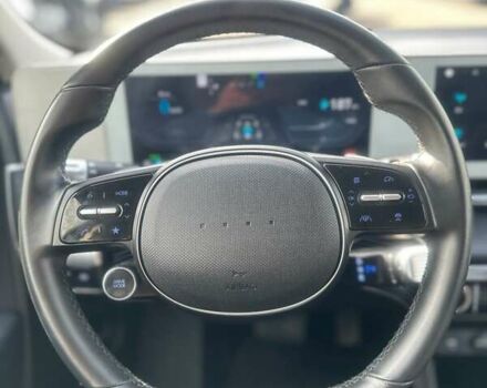 Черный Хендай Ioniq 5, объемом двигателя 0 л и пробегом 36 тыс. км за 25800 $, фото 32 на Automoto.ua