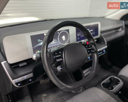 Чорний Хендай Ioniq 5, об'ємом двигуна 0 л та пробігом 75 тис. км за 26900 $, фото 44 на Automoto.ua