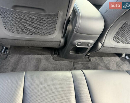 Черный Хендай Ioniq 5, объемом двигателя 0 л и пробегом 42 тыс. км за 26000 $, фото 20 на Automoto.ua