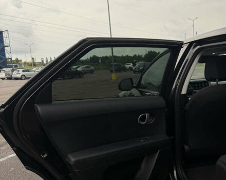 Черный Хендай Ioniq 5, объемом двигателя 0 л и пробегом 25 тыс. км за 28999 $, фото 38 на Automoto.ua