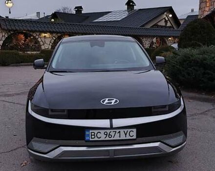 Чорний Хендай Ioniq 5, об'ємом двигуна 0 л та пробігом 33 тис. км за 25900 $, фото 2 на Automoto.ua