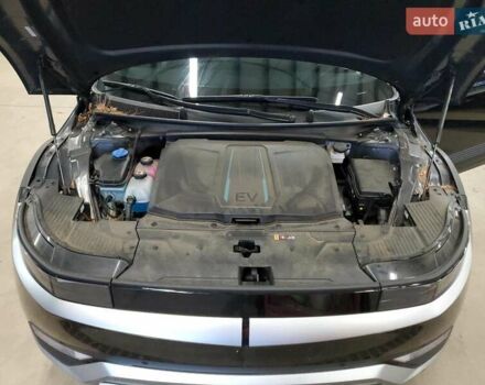 Черный Хендай Ioniq 5, объемом двигателя 0 л и пробегом 22 тыс. км за 8800 $, фото 11 на Automoto.ua