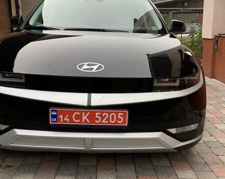Черный Хендай Ioniq 5, объемом двигателя 0 л и пробегом 23 тыс. км за 22950 $, фото 2 на Automoto.ua