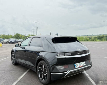 Черный Хендай Ioniq 5, объемом двигателя 0 л и пробегом 25 тыс. км за 28999 $, фото 6 на Automoto.ua