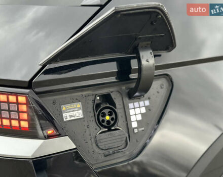 Черный Хендай Ioniq 5, объемом двигателя 0 л и пробегом 2 тыс. км за 26999 $, фото 14 на Automoto.ua