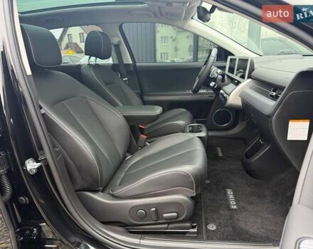 Черный Хендай Ioniq 5, объемом двигателя 0 л и пробегом 7 тыс. км за 32000 $, фото 37 на Automoto.ua