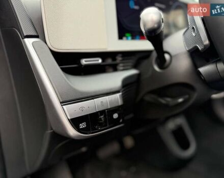 Чорний Хендай Ioniq 5, об'ємом двигуна 0 л та пробігом 7 тис. км за 27500 $, фото 9 на Automoto.ua
