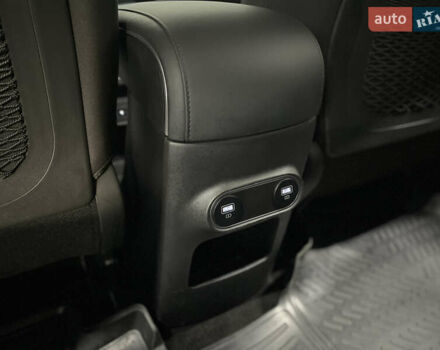 Чорний Хендай Ioniq 5, об'ємом двигуна 0 л та пробігом 75 тис. км за 26900 $, фото 50 на Automoto.ua