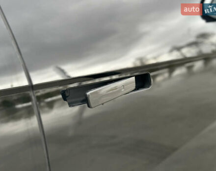 Черный Хендай Ioniq 5, объемом двигателя 0 л и пробегом 2 тыс. км за 26999 $, фото 11 на Automoto.ua