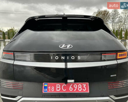 Черный Хендай Ioniq 5, объемом двигателя 0 л и пробегом 2 тыс. км за 26999 $, фото 16 на Automoto.ua