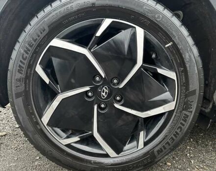 Черный Хендай Ioniq 5, объемом двигателя 0 л и пробегом 36 тыс. км за 25800 $, фото 8 на Automoto.ua