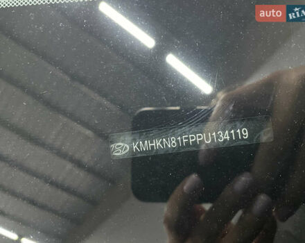 Чорний Хендай Ioniq 5, об'ємом двигуна 0 л та пробігом 75 тис. км за 26900 $, фото 26 на Automoto.ua