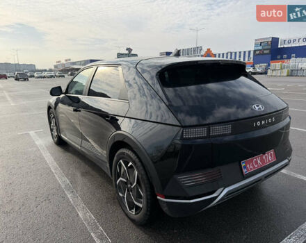 Черный Хендай Ioniq 5, объемом двигателя 0 л и пробегом 42 тыс. км за 26000 $, фото 2 на Automoto.ua