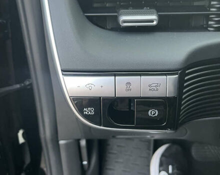 Чорний Хендай Ioniq 5, об'ємом двигуна 0 л та пробігом 34 тис. км за 24300 $, фото 9 на Automoto.ua