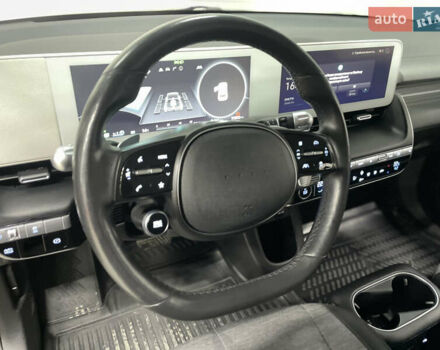 Чорний Хендай Ioniq 5, об'ємом двигуна 0 л та пробігом 75 тис. км за 26900 $, фото 46 на Automoto.ua