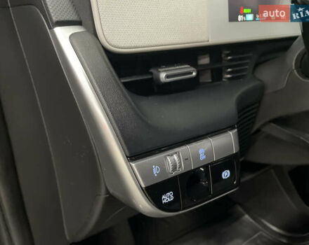 Чорний Хендай Ioniq 5, об'ємом двигуна 0 л та пробігом 75 тис. км за 26900 $, фото 43 на Automoto.ua