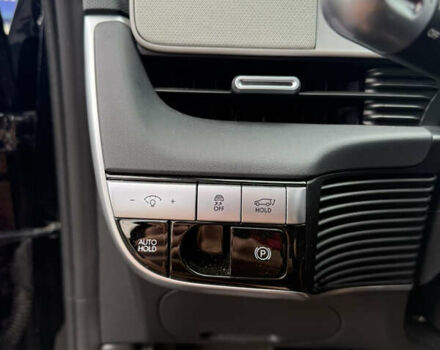 Черный Хендай Ioniq 5, объемом двигателя 0 л и пробегом 25 тыс. км за 28999 $, фото 16 на Automoto.ua