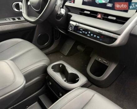 Чорний Хендай Ioniq 5, об'ємом двигуна 0 л та пробігом 7 тис. км за 27500 $, фото 23 на Automoto.ua