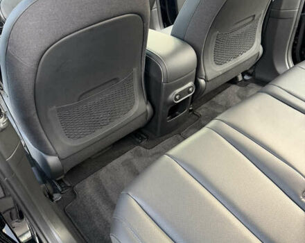 Черный Хендай Ioniq 5, объемом двигателя 0 л и пробегом 42 тыс. км за 26000 $, фото 16 на Automoto.ua