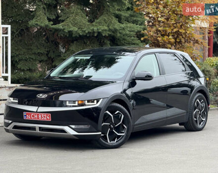 Черный Хендай Ioniq 5, объемом двигателя 0 л и пробегом 6 тыс. км за 28999 $, фото 4 на Automoto.ua
