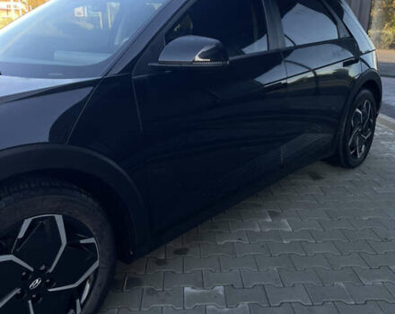 Черный Хендай Ioniq 5, объемом двигателя 0 л и пробегом 19 тыс. км за 24999 $, фото 5 на Automoto.ua