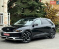 Черный Хендай Ioniq 5, объемом двигателя 0 л и пробегом 6 тыс. км за 28999 $, фото 1 на Automoto.ua
