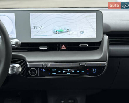 Черный Хендай Ioniq 5, объемом двигателя 0 л и пробегом 6 тыс. км за 28999 $, фото 37 на Automoto.ua