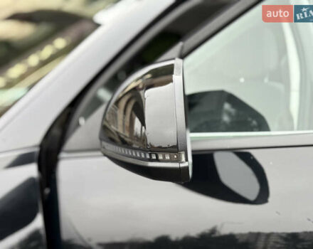 Черный Хендай Ioniq 5, объемом двигателя 0 л и пробегом 6 тыс. км за 28999 $, фото 51 на Automoto.ua