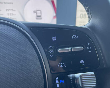 Черный Хендай Ioniq 5, объемом двигателя 0 л и пробегом 18 тыс. км за 24999 $, фото 29 на Automoto.ua