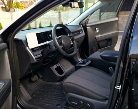 Чорний Хендай Ioniq 5, об'ємом двигуна 0 л та пробігом 33 тис. км за 26800 $, фото 21 на Automoto.ua