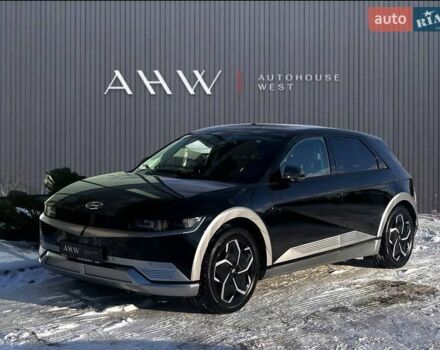 Черный Хендай Ioniq 5, объемом двигателя 0 л и пробегом 100 тыс. км за 29900 $, фото 1 на Automoto.ua