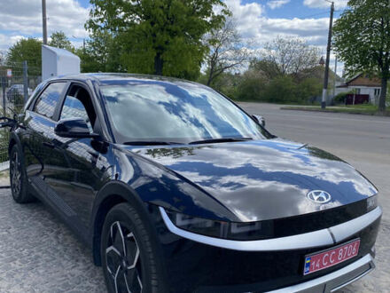 Хендай Ioniq 5 2022 в Киеве на Automoto.ua Черный Хендай Ioniq 5, объемом двигателя 0 л и пробегом 45 тыс. км за 23999 $, фото 1 на Automoto.ua