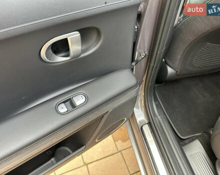 Коричневый Хендай Ioniq 5, объемом двигателя 0 л и пробегом 181 тыс. км за 24999 $, фото 43 на Automoto.ua