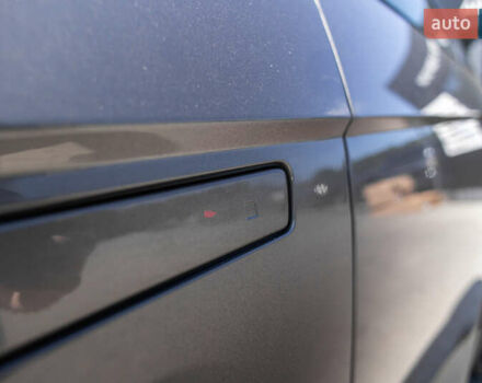 Коричневый Хендай Ioniq 5, объемом двигателя 0 л и пробегом 80 тыс. км за 22900 $, фото 16 на Automoto.ua