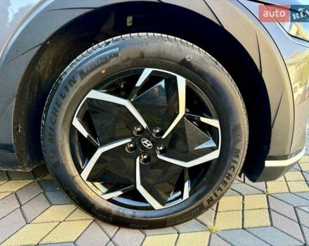 Коричневый Хендай Ioniq 5, объемом двигателя 0 л и пробегом 33 тыс. км за 24900 $, фото 7 на Automoto.ua