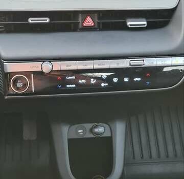 Коричневый Хендай Ioniq 5, объемом двигателя 0 л и пробегом 40 тыс. км за 25600 $, фото 13 на Automoto.ua