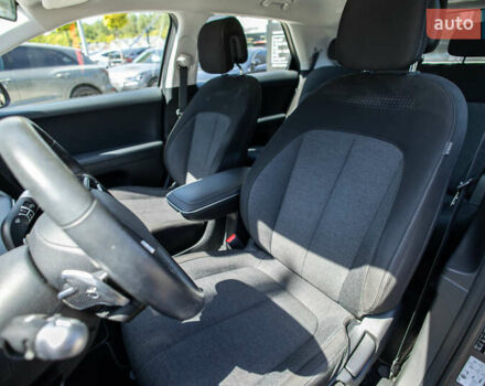 Коричневый Хендай Ioniq 5, объемом двигателя 0 л и пробегом 80 тыс. км за 22900 $, фото 11 на Automoto.ua