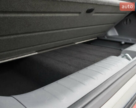 Хендай Ioniq 5, объемом двигателя 0 л и пробегом 49 тыс. км за 27300 $, фото 57 на Automoto.ua