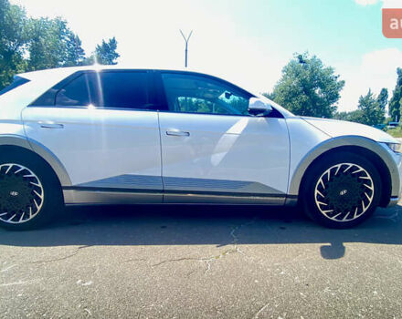 Хендай Ioniq 5, объемом двигателя 0 л и пробегом 4 тыс. км за 32500 $, фото 5 на Automoto.ua