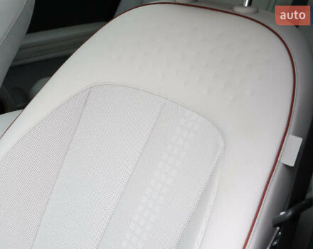 Хендай Ioniq 5, объемом двигателя 0 л и пробегом 49 тыс. км за 27300 $, фото 77 на Automoto.ua