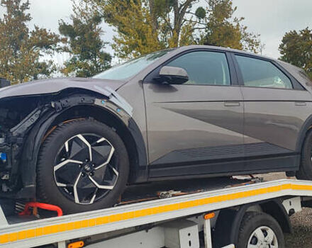 Хендай Ioniq 5, об'ємом двигуна 0 л та пробігом 30 тис. км за 17800 $, фото 2 на Automoto.ua