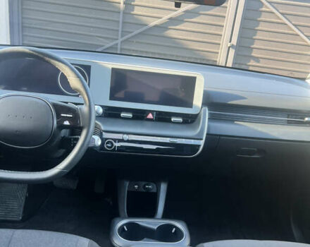 Хендай Ioniq 5, объемом двигателя 0 л и пробегом 8 тыс. км за 27500 $, фото 11 на Automoto.ua