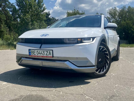 Хендай Ioniq 5, объемом двигателя 0 л и пробегом 4 тыс. км за 32500 $, фото 1 на Automoto.ua