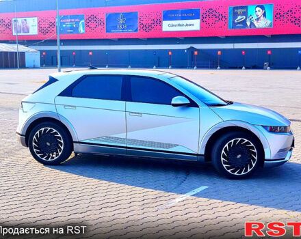 Сірий Хендай Ioniq 5, об'ємом двигуна 0.17 л та пробігом 105 тис. км за 32500 $, фото 1 на Automoto.ua