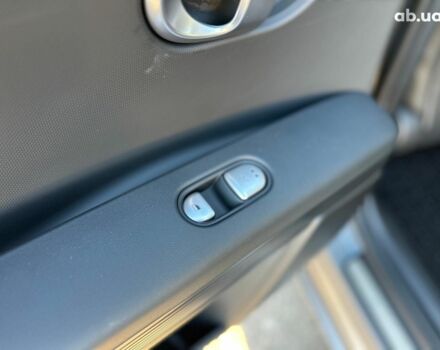 Сірий Хендай Ioniq 5, об'ємом двигуна 0 л та пробігом 1 тис. км за 43990 $, фото 11 на Automoto.ua