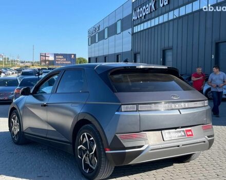 Серый Хендай Ioniq 5, объемом двигателя 0 л и пробегом 34 тыс. км за 26740 $, фото 10 на Automoto.ua